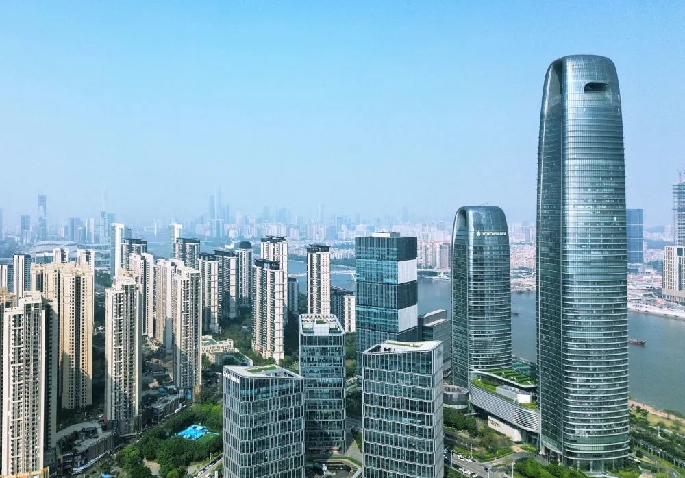 媒體(ti)報道|《瞭望東方(fang)周刊》珠江(jiang)水正暖——賽意信(xin)息賦能(néng)廣(guang)東奔向高(gao)質(zhi)量髮(fa)展(zhan)的(de)未來